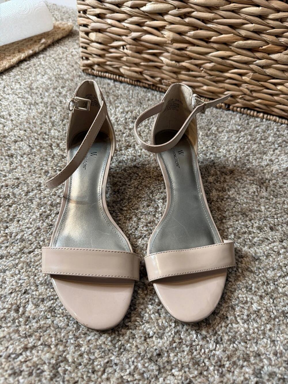 3 for $9 Worthington nude kitten heel 7 609
